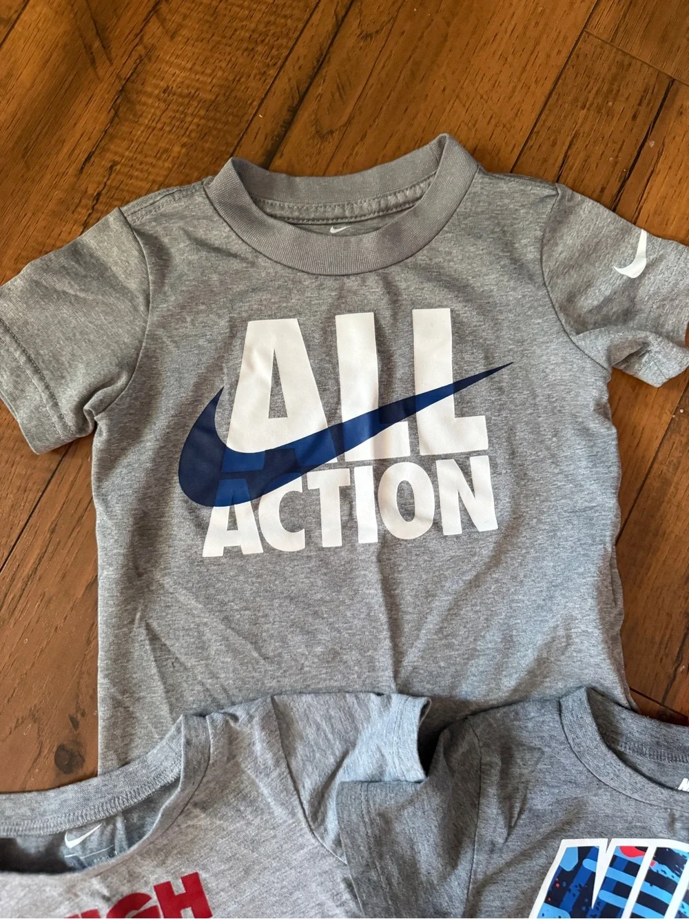 Nike bundle under